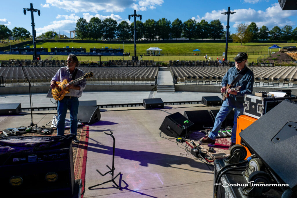 A moment from the Widespread Panic September 12, 2025 show at Allianz Amphitheater in Richmond, VA