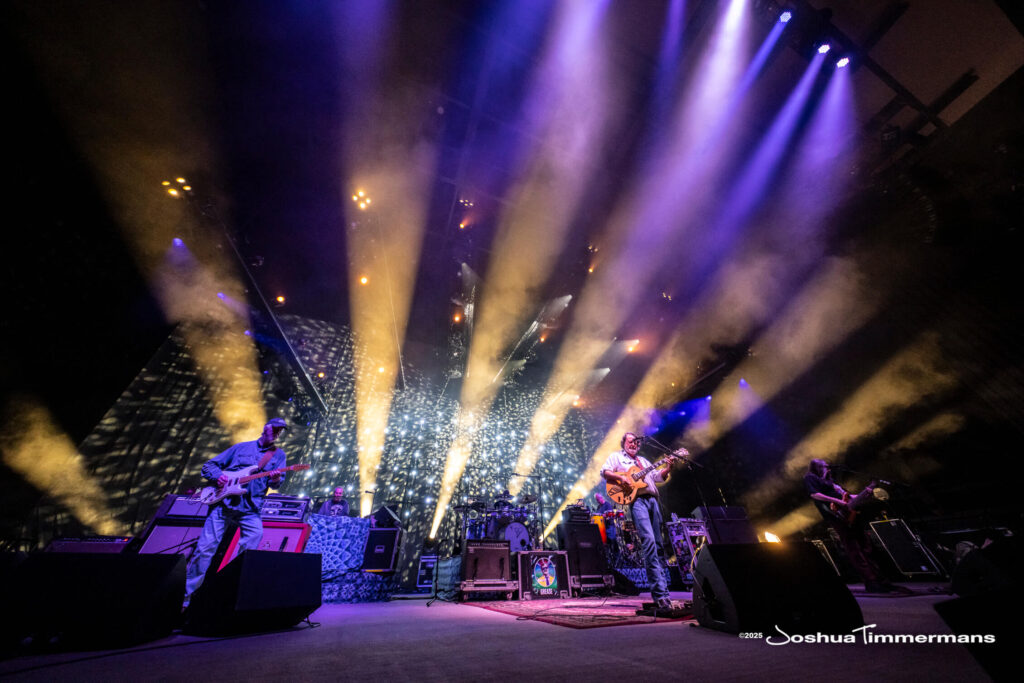 A moment from the Widespread Panic September 12, 2025 show at Allianz Amphitheater in Richmond, VA
