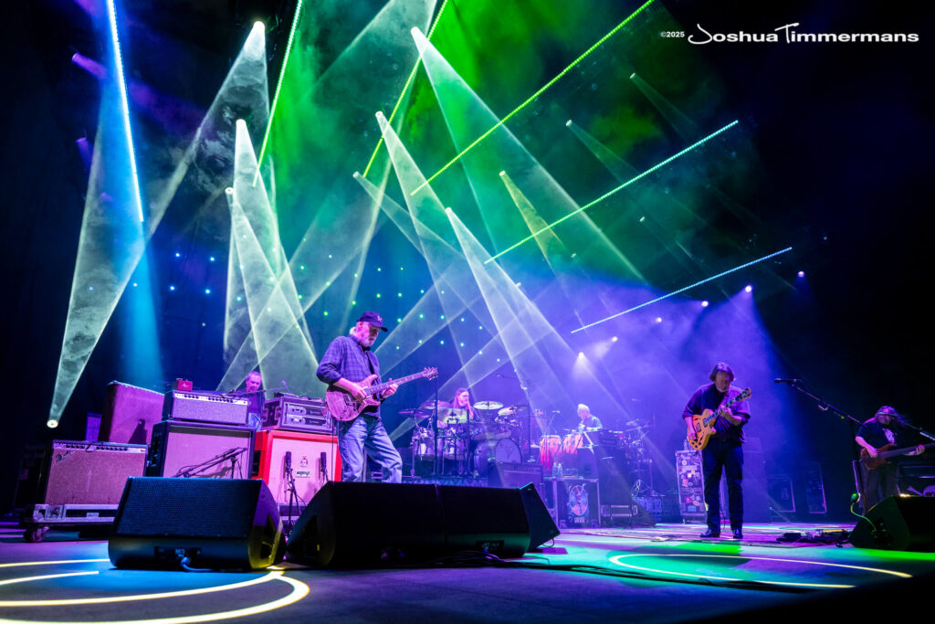A moment from the Widespread Panic September 13, 2025 show at Allianz Amphitheater in Richmond, VA
