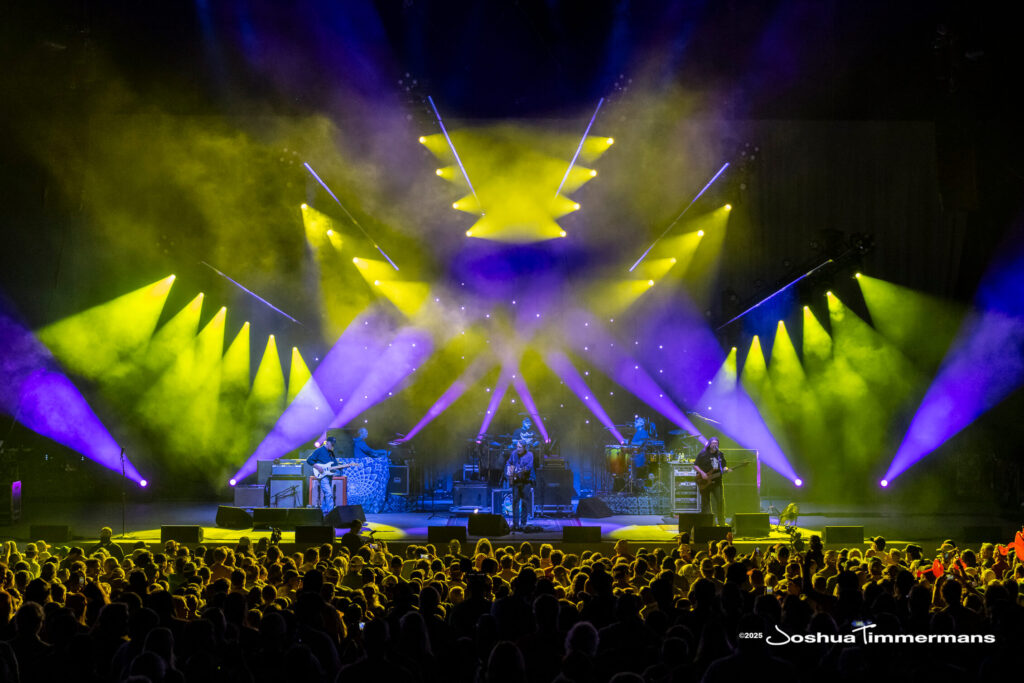A moment from the Widespread Panic September 13, 2025 show at Allianz Amphitheater in Richmond, VA