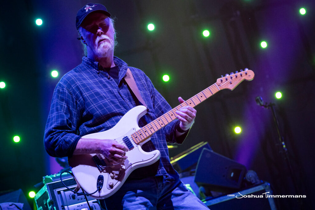 A moment from the Widespread Panic September 13, 2025 show at Allianz Amphitheater in Richmond, VA