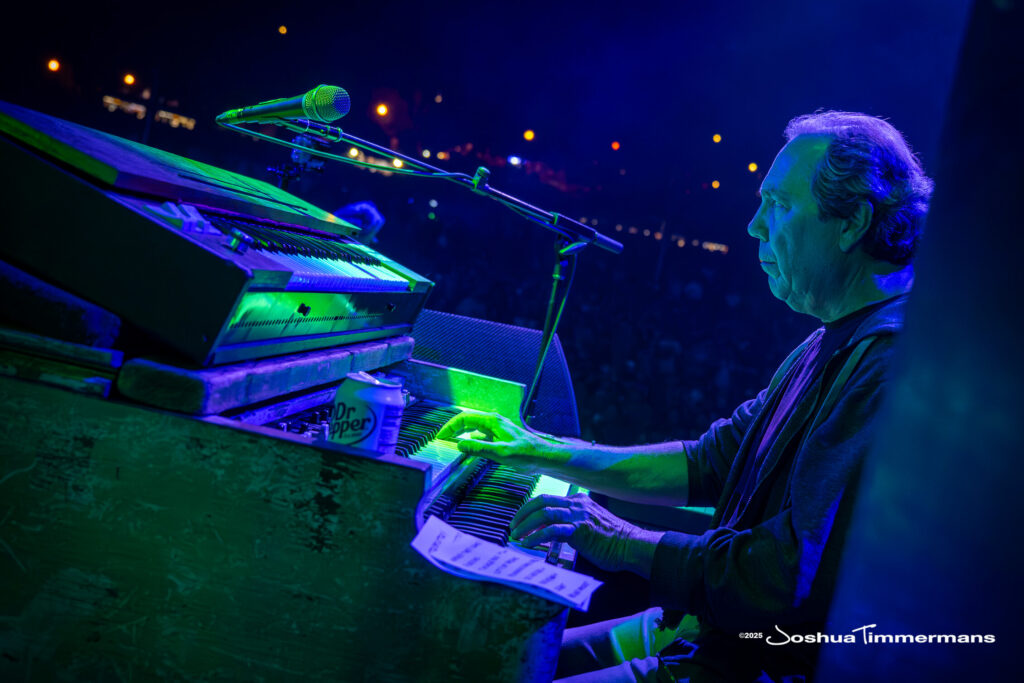 A moment from the Widespread Panic September 13, 2025 show at Allianz Amphitheater in Richmond, VA