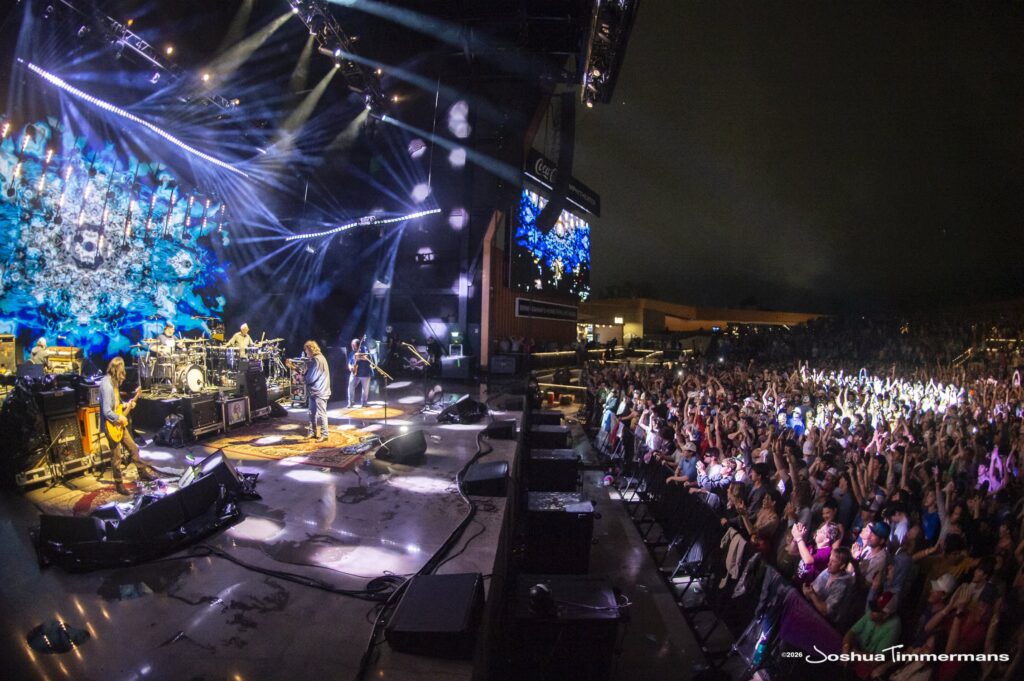 Widespread Panic performing in Birmingham, Alabama at the Coca-Cola Amphitheater on Saturday, April 18, 2026